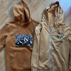 Youth unisex hoodies lot of 2